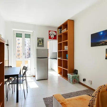 Youhosty - Osoppo 7 Apartment Milan